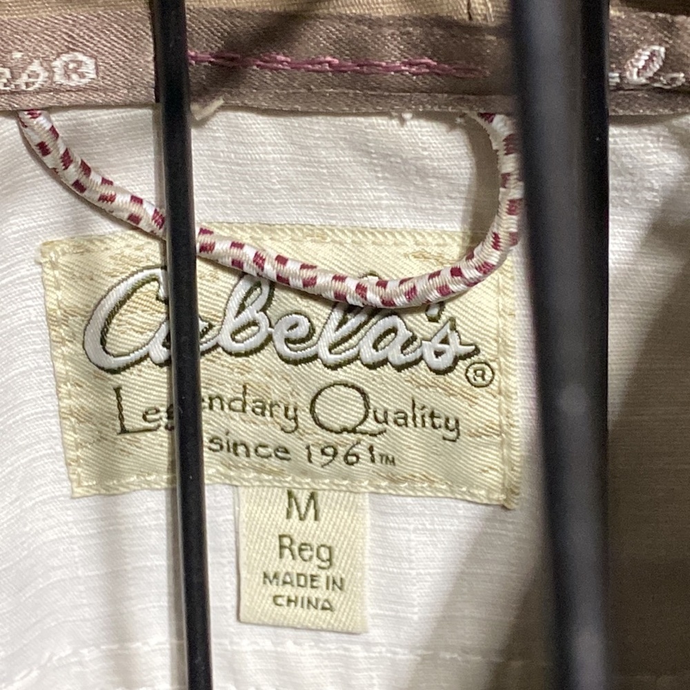 Cabelas, coat - Picture 4 of 8